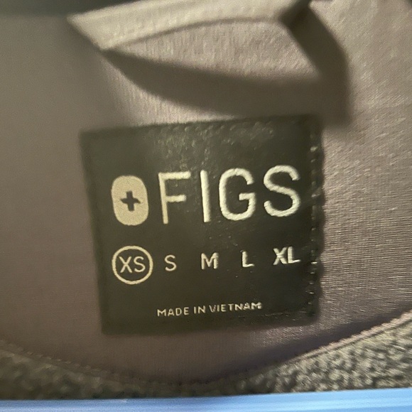 Figs coat worn very little excellent condition - Picture 2 of 2